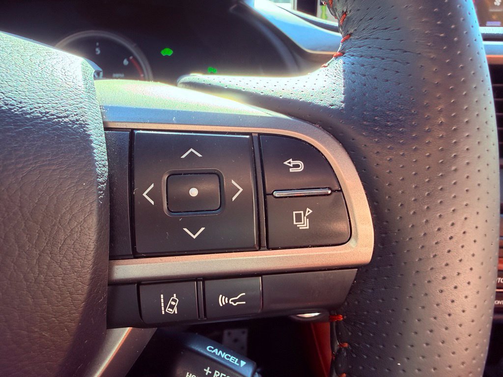 Used 2018 Lexus RX 450h F Sport w/ Accessory Package AWD/4WD image 24