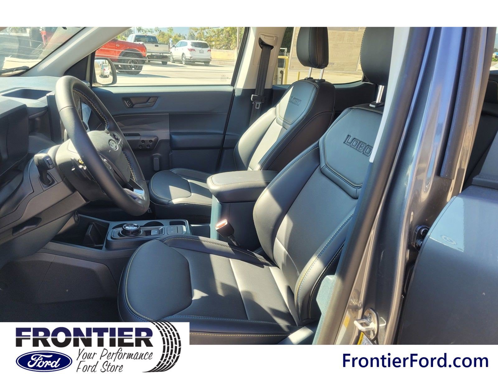 Used 2025 Ford Maverick Lobo AWD/4WD image 12
