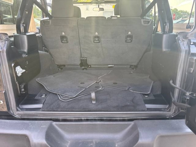 Used 2021 Jeep Wrangler Unlimited Sport AWD/4WD image 16