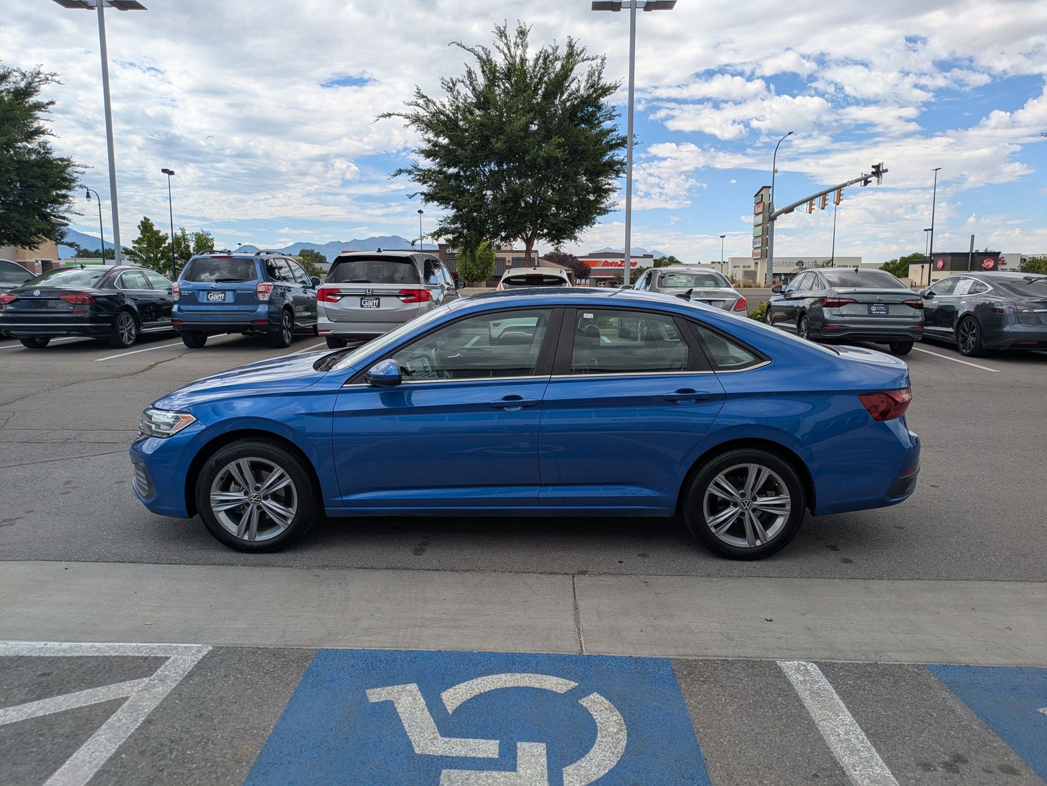 Used 2022 Volkswagen Jetta SE FWD image 10
