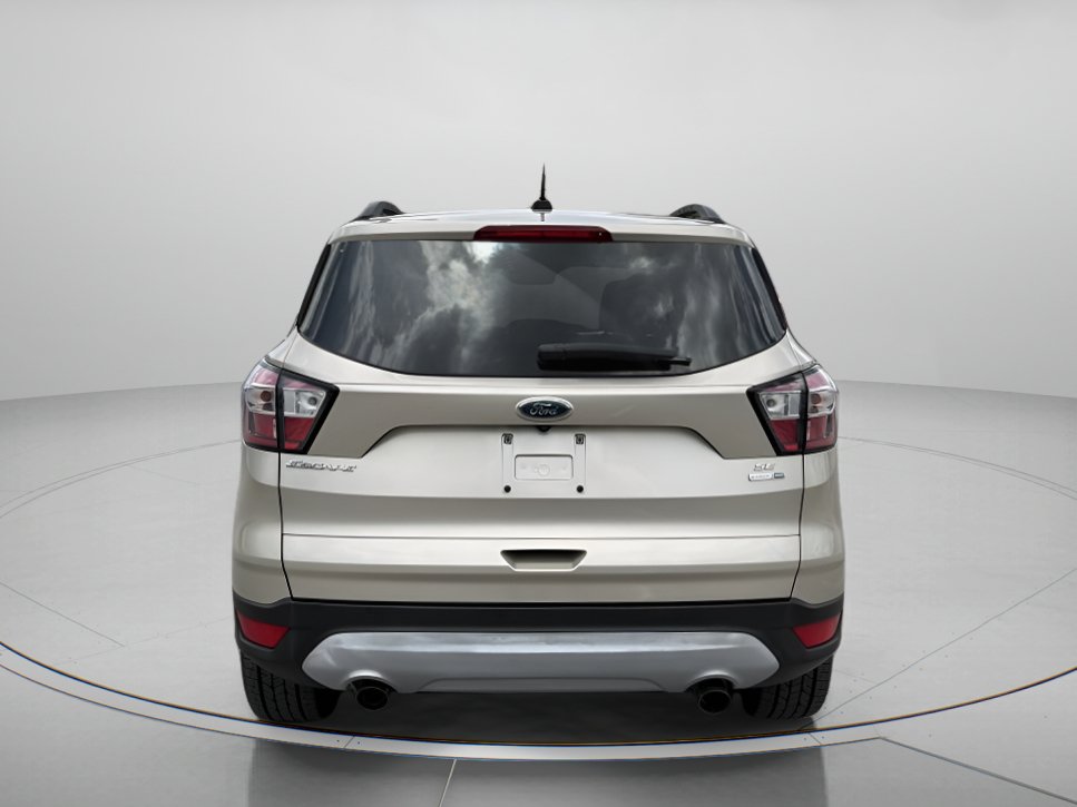 Used 2018 Ford Escape SE AWD/4WD image 4