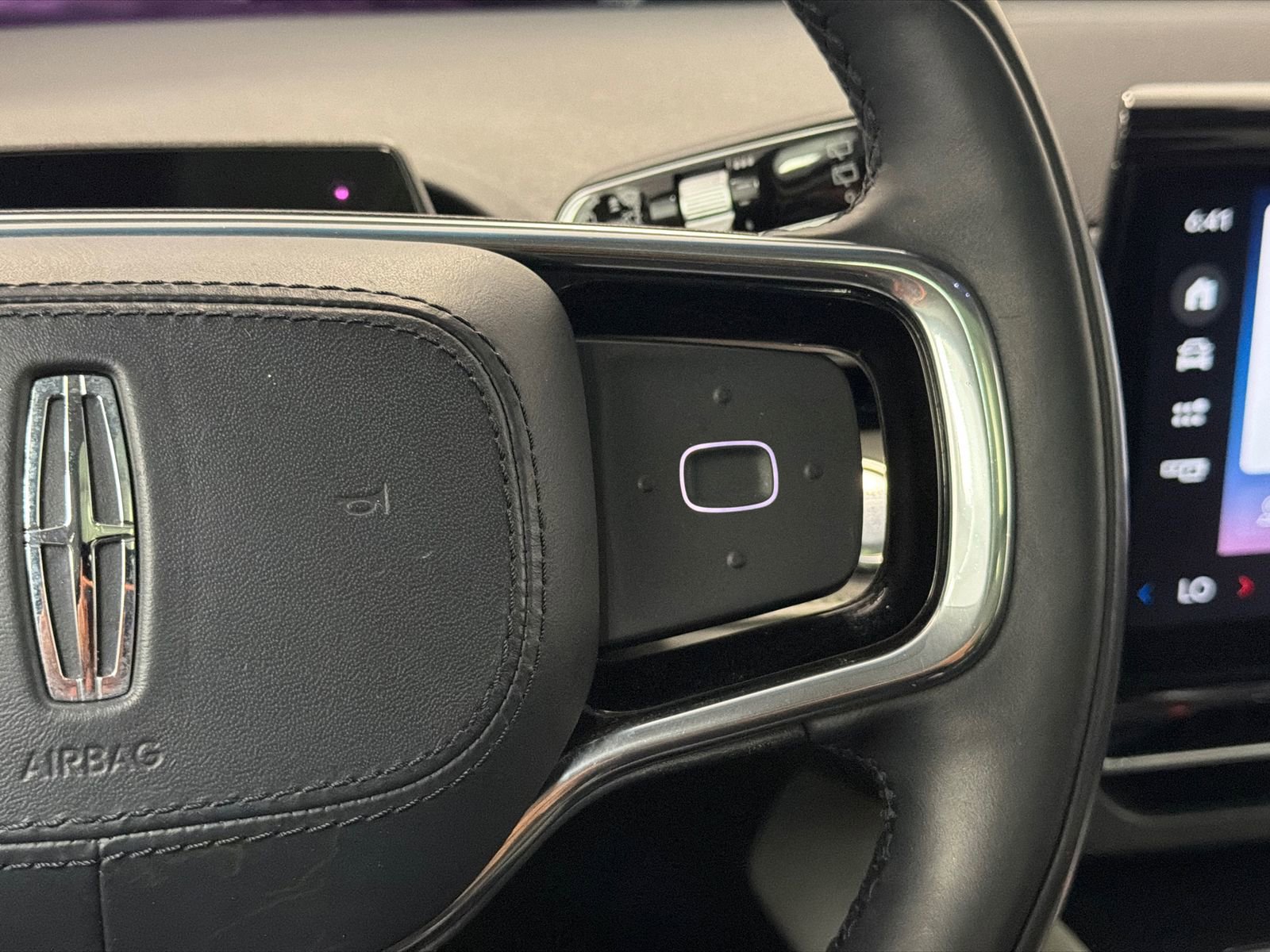 Used 2024 Lincoln Nautilus Premier w/ Equipment Group 102A image 22