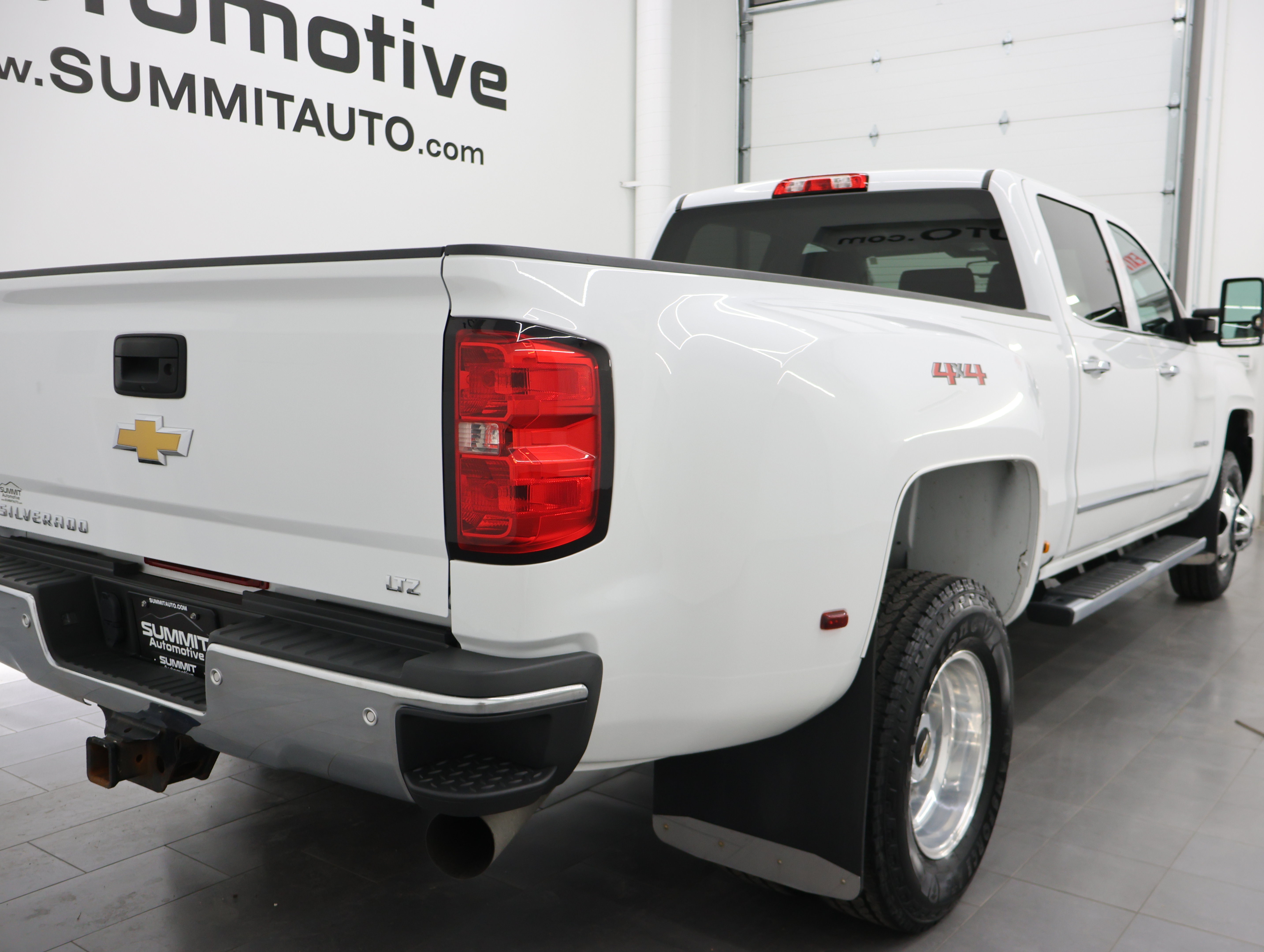 Used 2019 Chevrolet Silverado 3500 LTZ w/ Duramax Plus Package AWD/4WD image 4