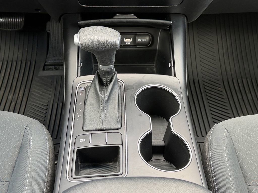 Used 2020 Kia Sorento LX image 18