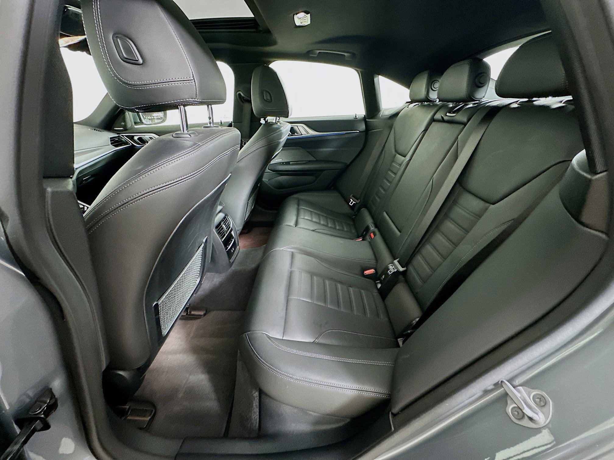 Used 2023 BMW i4 eDrive40 image 29