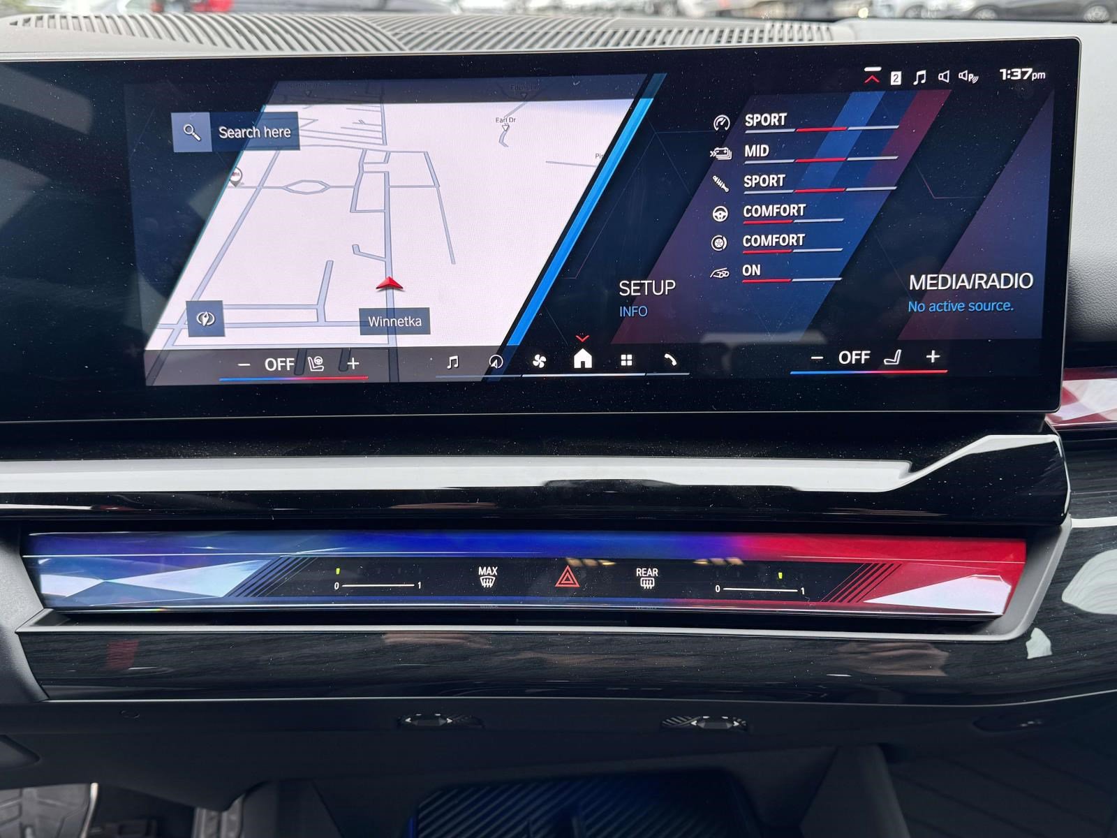 Used 2026 BMW M5 Touring w/ M Driver's Package image 28