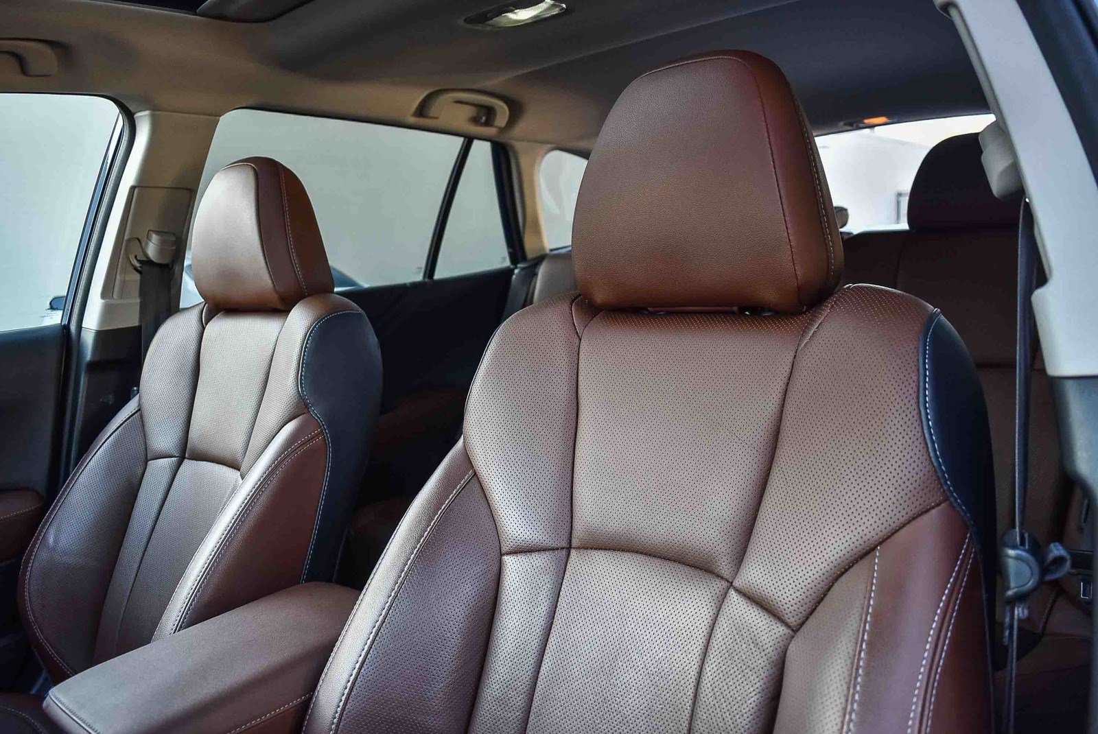 Used 2022 Subaru Outback Touring XT image 24