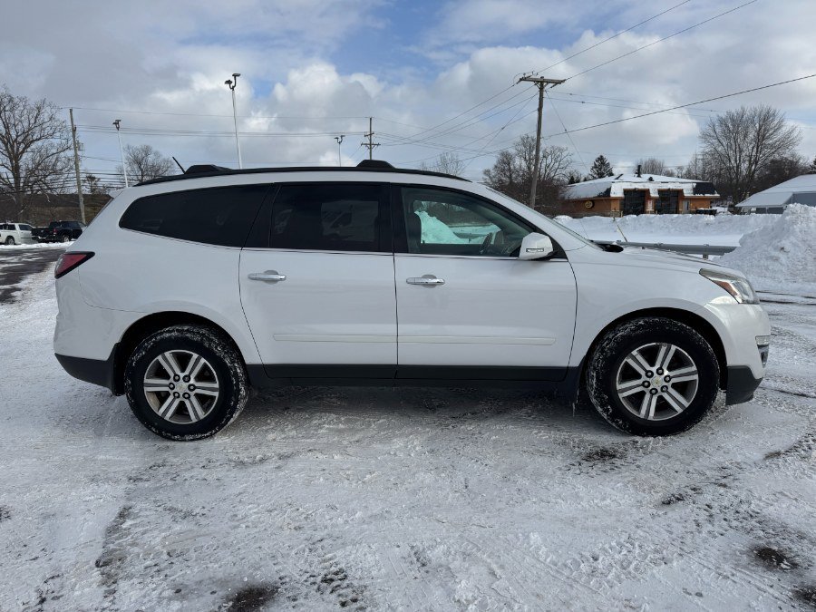 Used 2016 Chevrolet Traverse LT image 6
