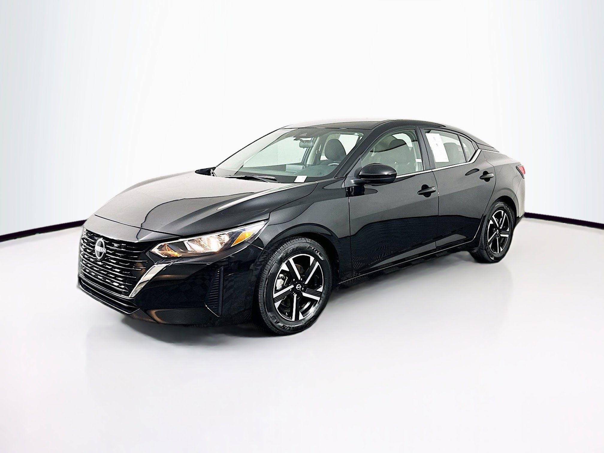 Used 2024 Nissan Sentra SV FWD image 3