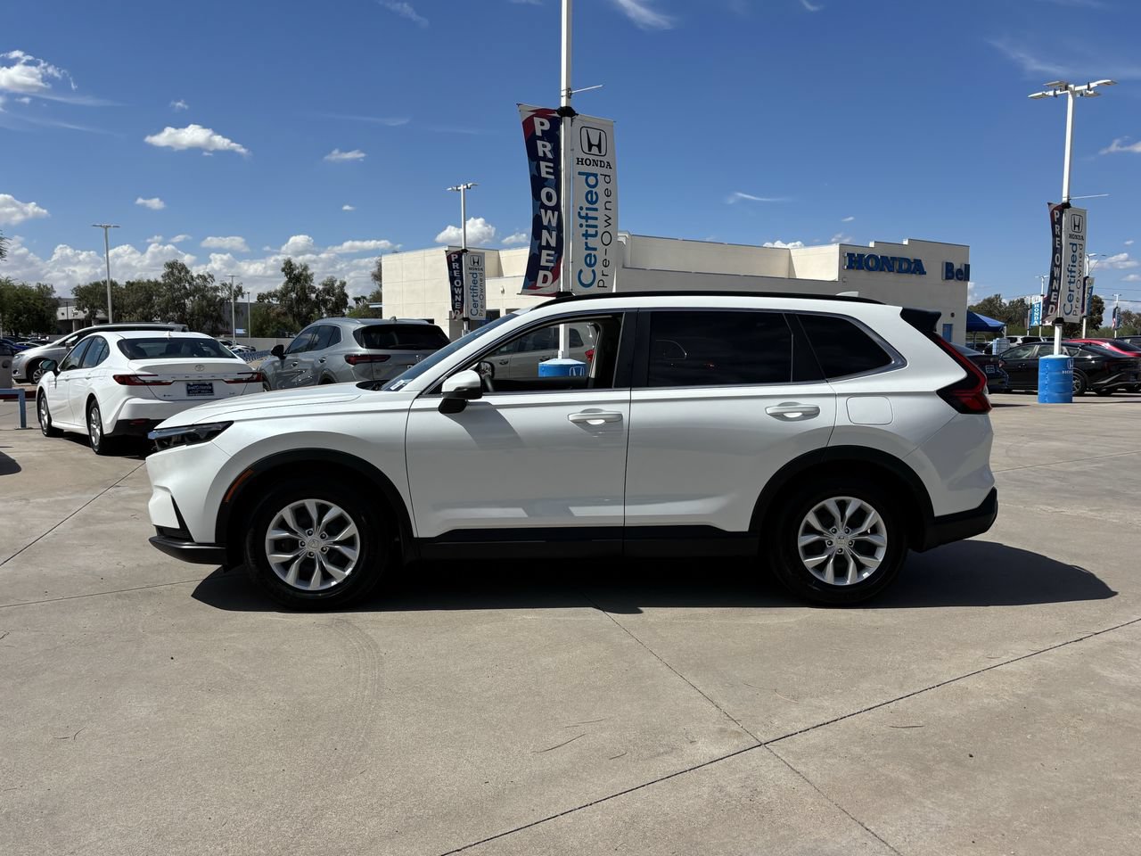 Used 2025 Honda CR-V LX image 2