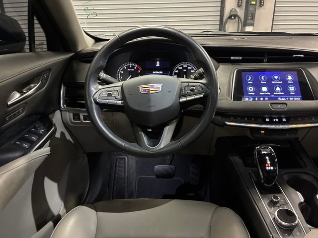 Certified 2023 Cadillac XT4 Premium Luxury FWD image 13
