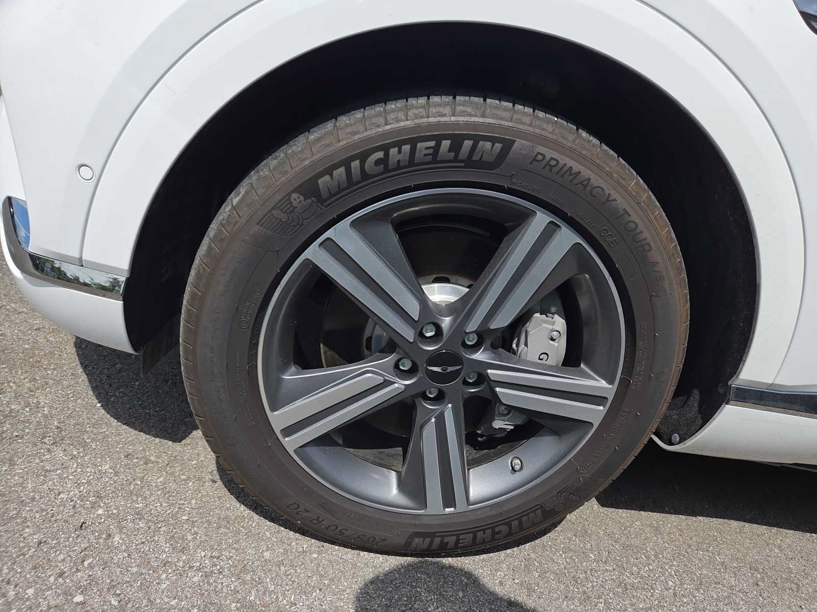 Used 2025 Genesis GV80 3.5T AWD/4WD image 8