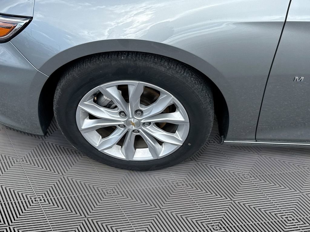Used 2025 Chevrolet Malibu LT image 29