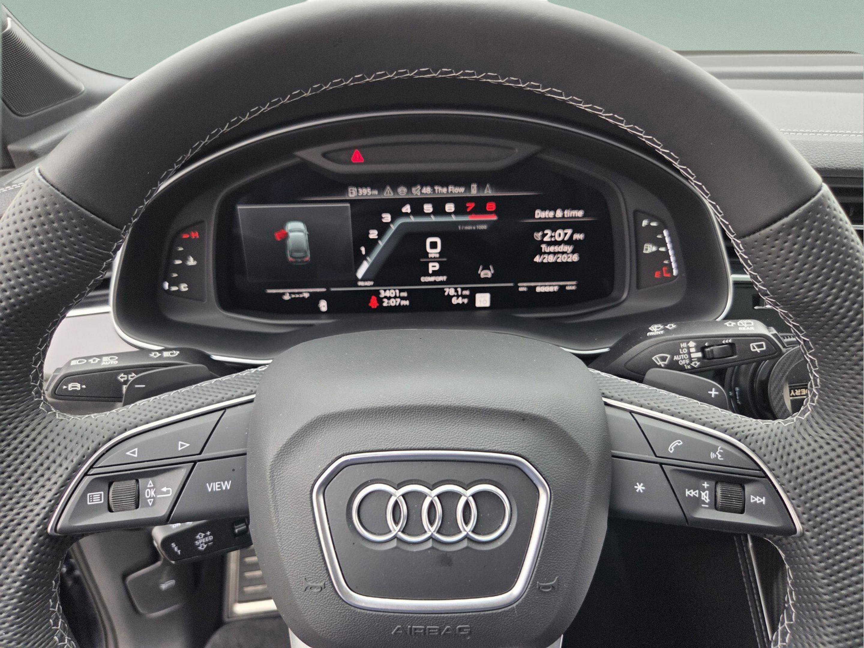 Used 2025 Audi SQ7 Prestige AWD/4WD image 25