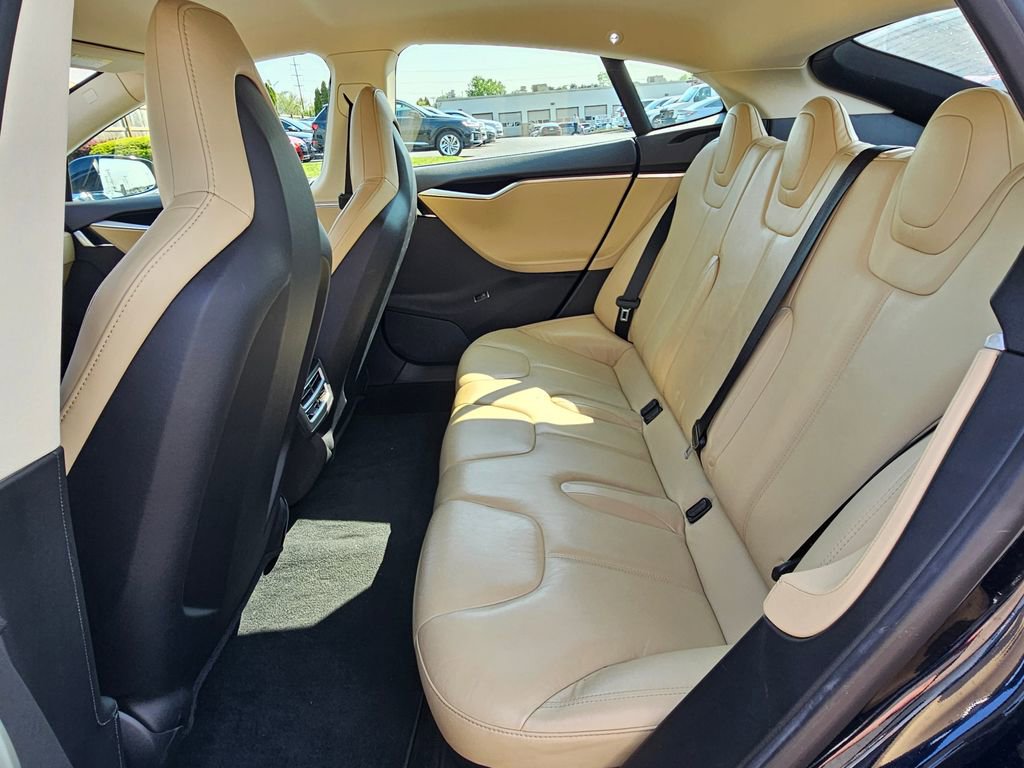 Used 2013 Tesla Model S RWD image 12
