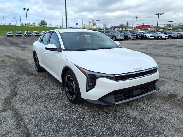 Used 2025 Kia K4 GT-Line Turbo FWD image 5