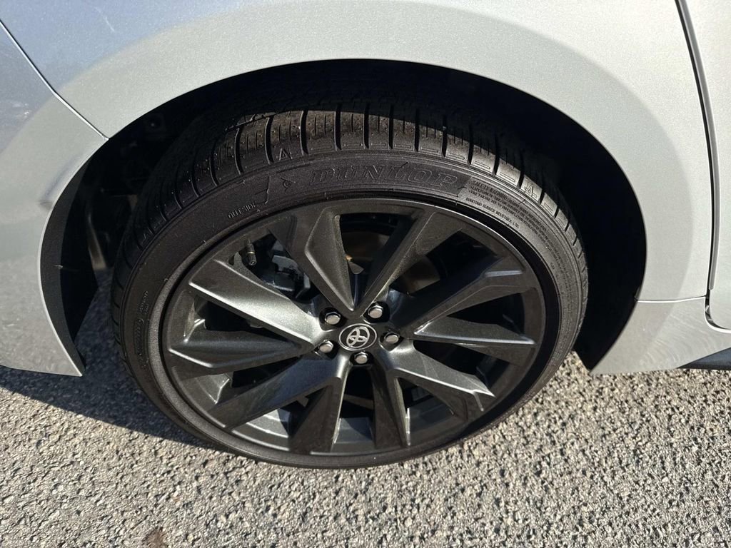 Used 2025 Toyota Corolla SE image 9