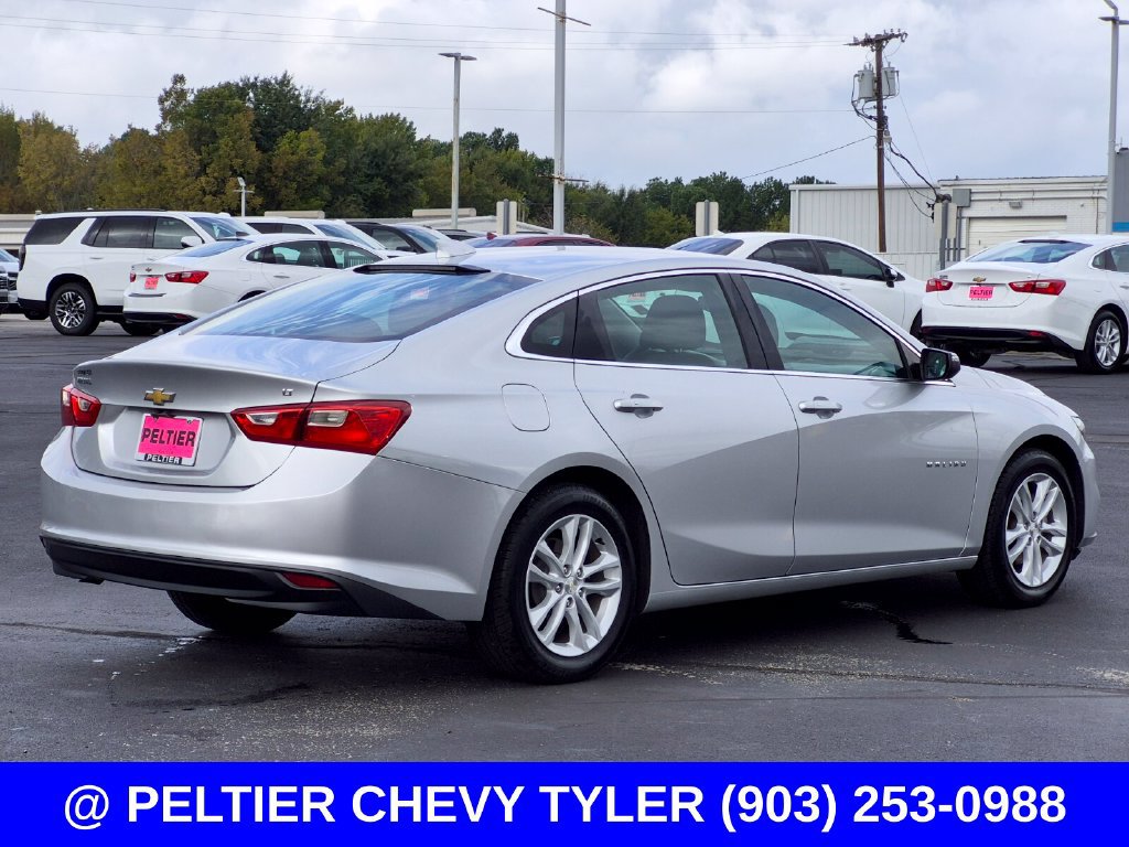 Used 2018 Chevrolet Malibu LT FWD image 6
