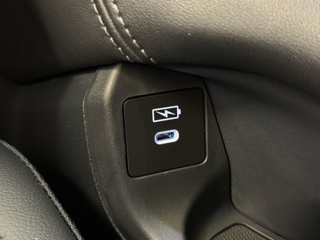 New 2026 Honda HR-V EX-L image 30