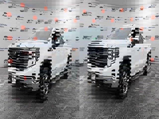 Used 2024 GMC Sierra 1500 SLT w/ SLT Premium Plus Package