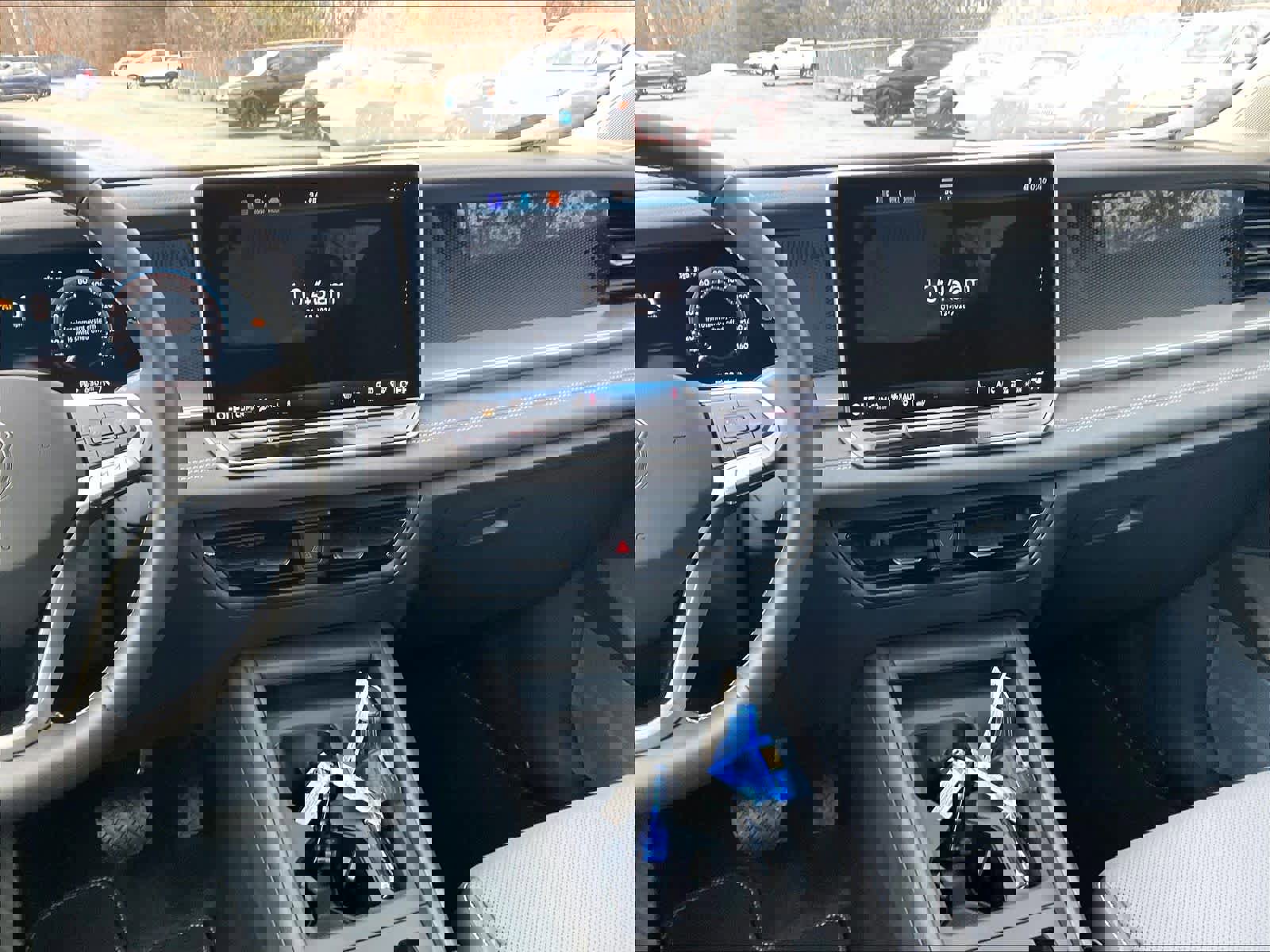 New 2026 Volkswagen Tiguan SE image 13