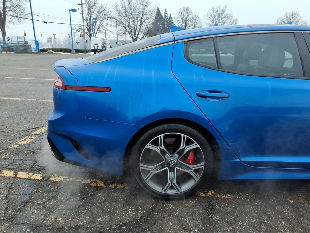 Used 2018 Kia Stinger GT2 w/ Paint Protection Package image 27