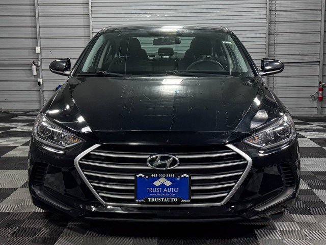 Used 2018 Hyundai Elantra SE w/ Cargo Package video 3