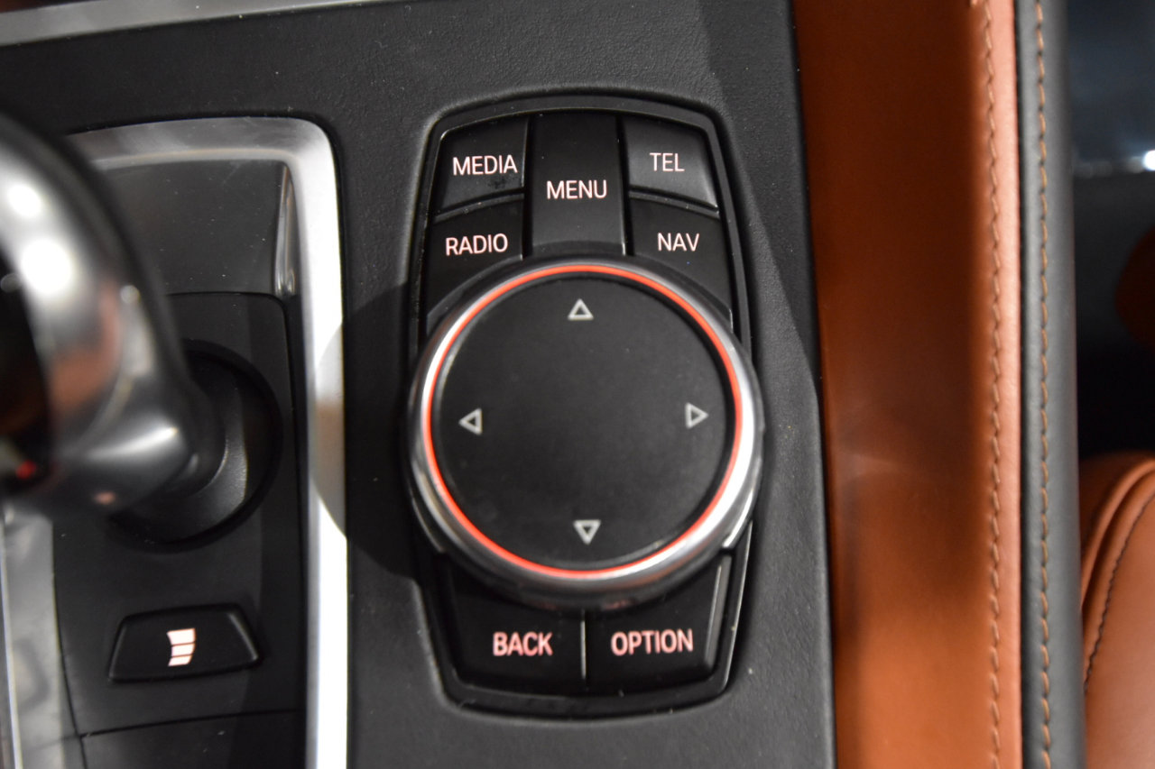 Used 2016 BMW X5 M image 49