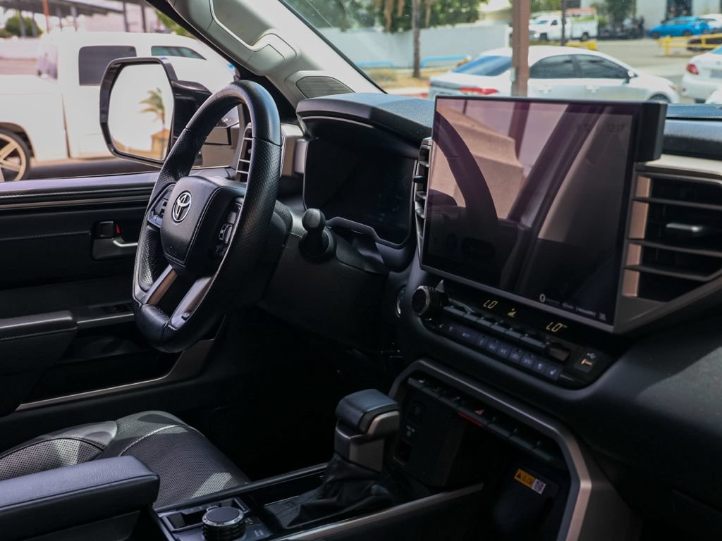 Used 2024 Toyota Tundra Limited AWD/4WD image 19