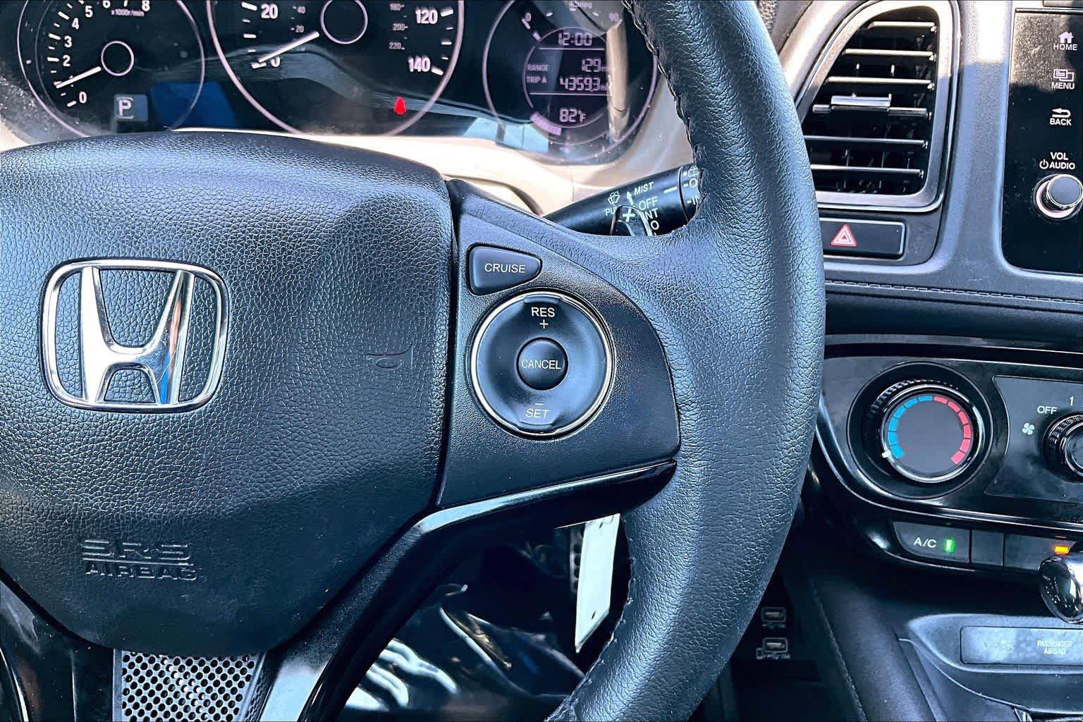 Used 2020 Honda HR-V Sport image 25