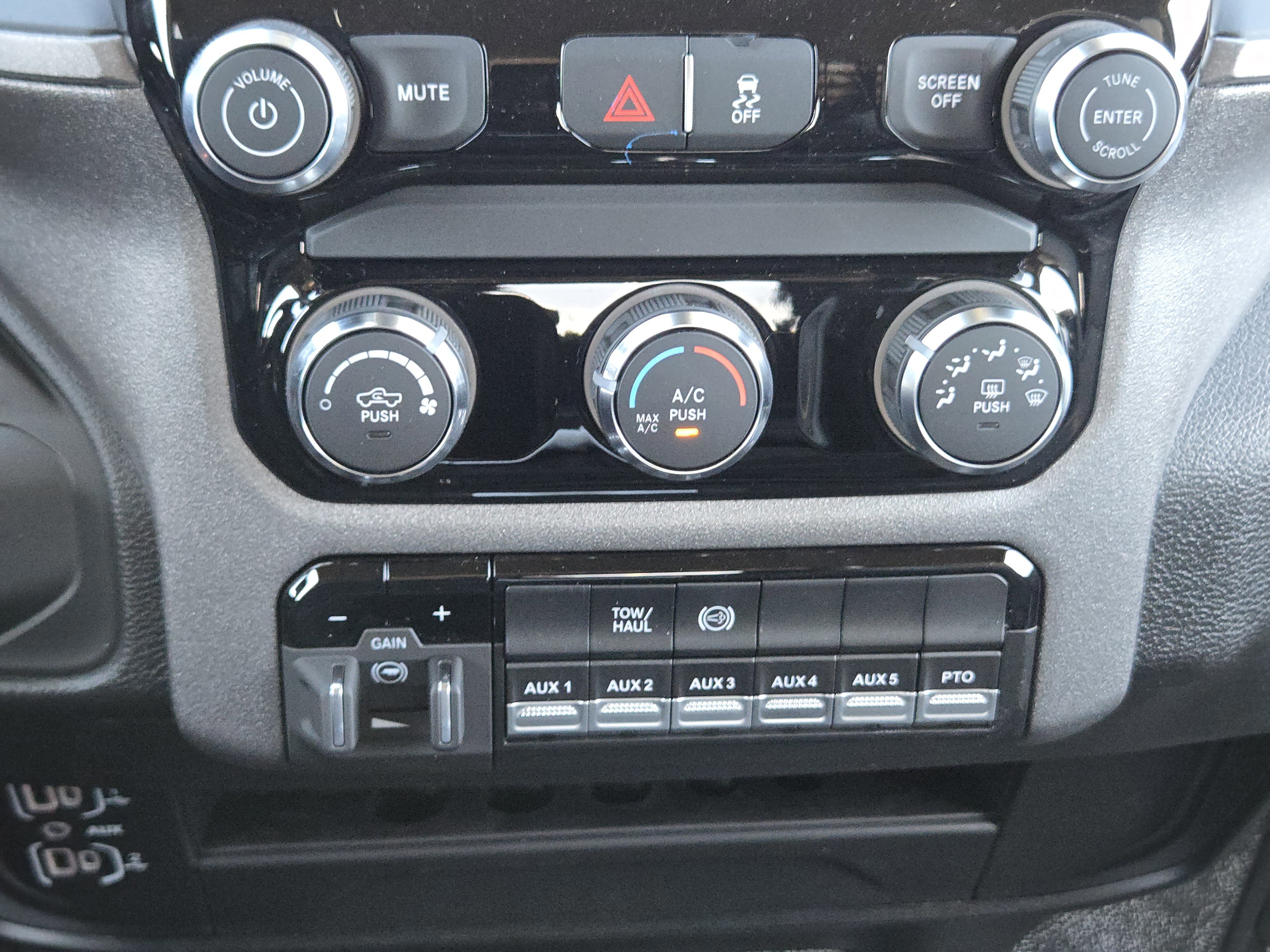 New 2026 RAM 3500 Tradesman w/ Chrome Appearance Group A image 14