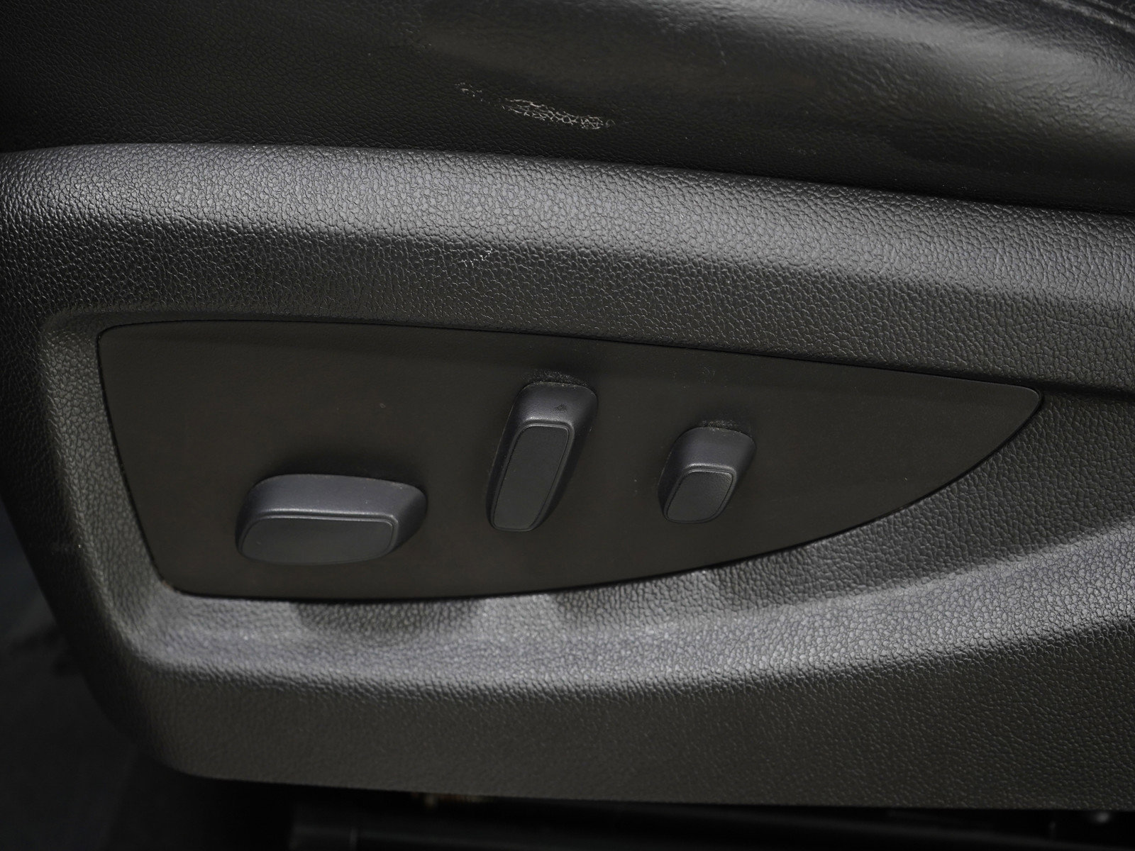 Used 2019 Chevrolet Silverado 3500 LTZ w/ Duramax Plus Package AWD/4WD image 25