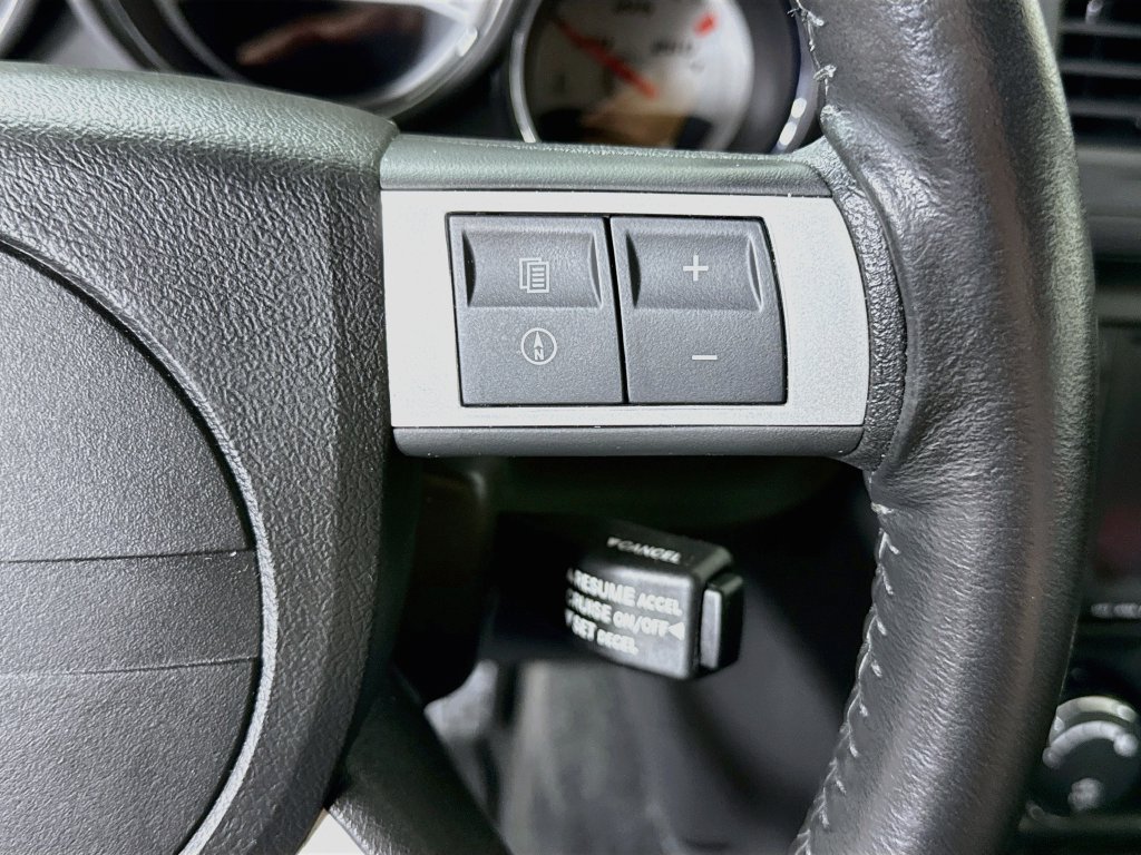 Used 2009 Dodge Challenger SRT8 w/ SRT Option Group II RWD image 21