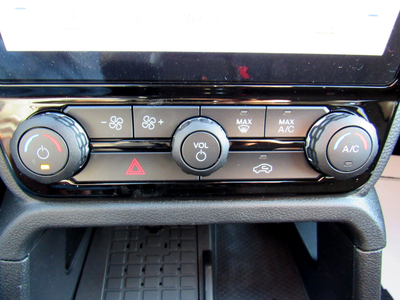 New 2025 Ford Ranger XLT w/ Equipment Group 301A High image 20
