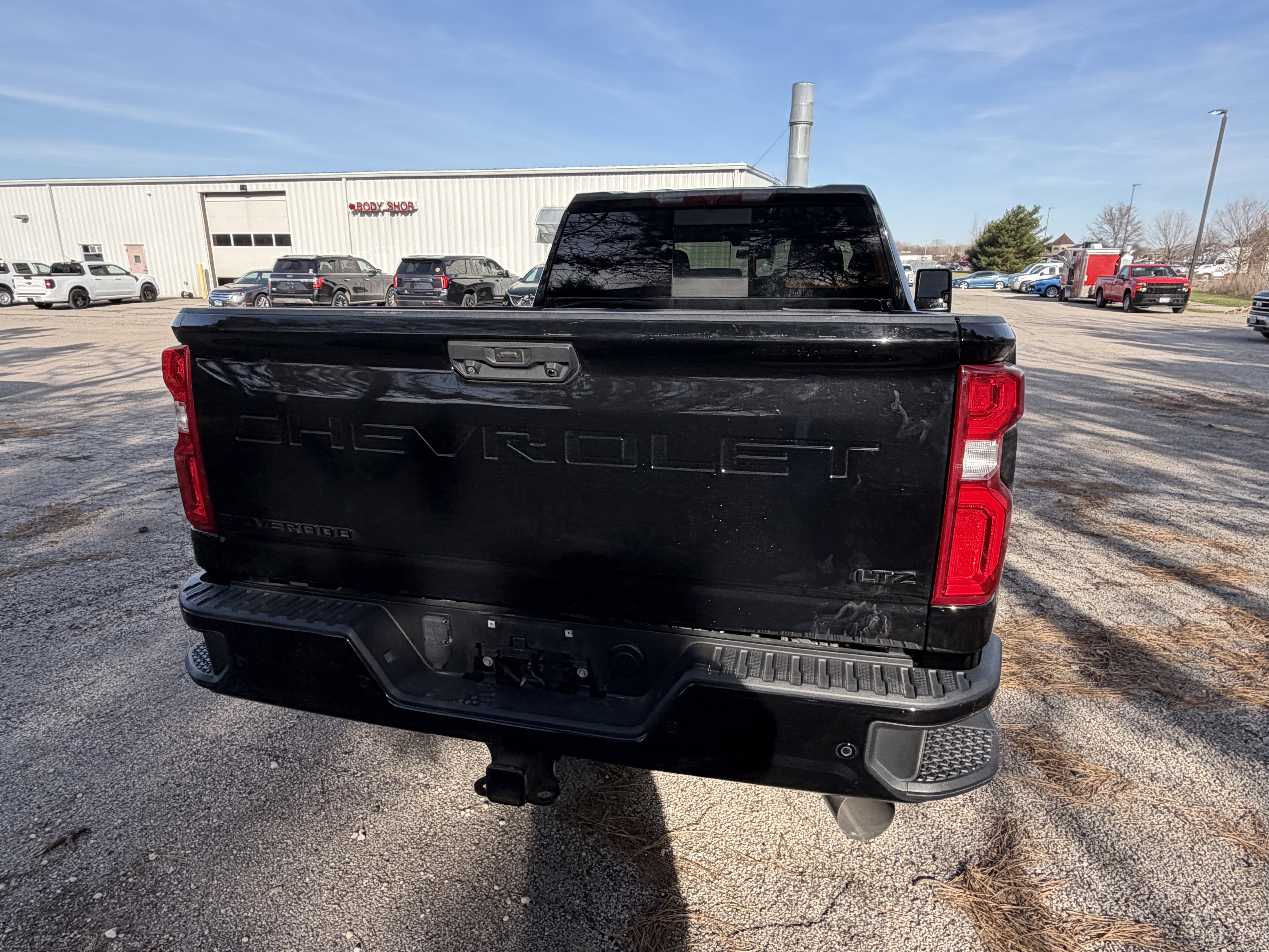 Used 2022 Chevrolet Silverado 2500 LTZ w/ LTZ Plus Package image 9