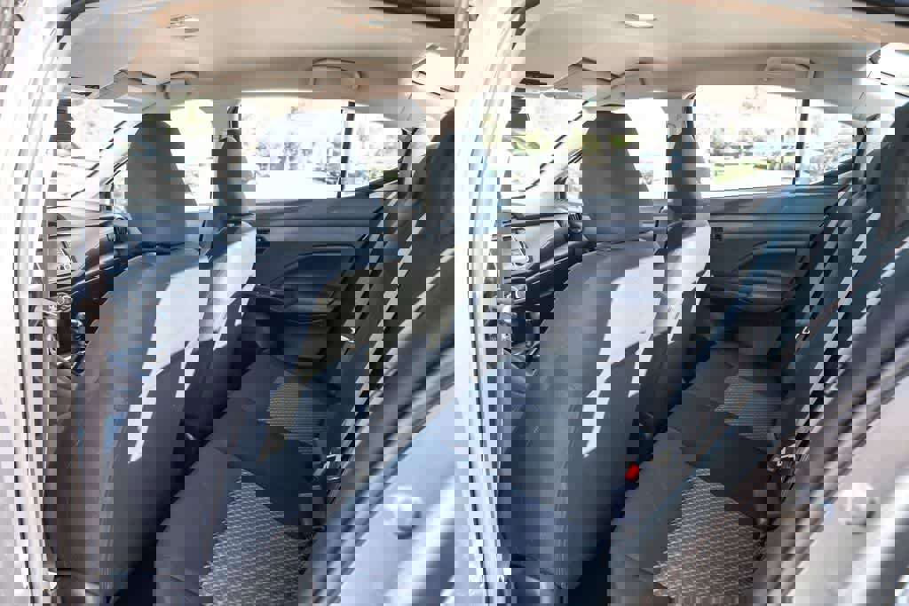 Used 2023 Nissan Versa S image 18