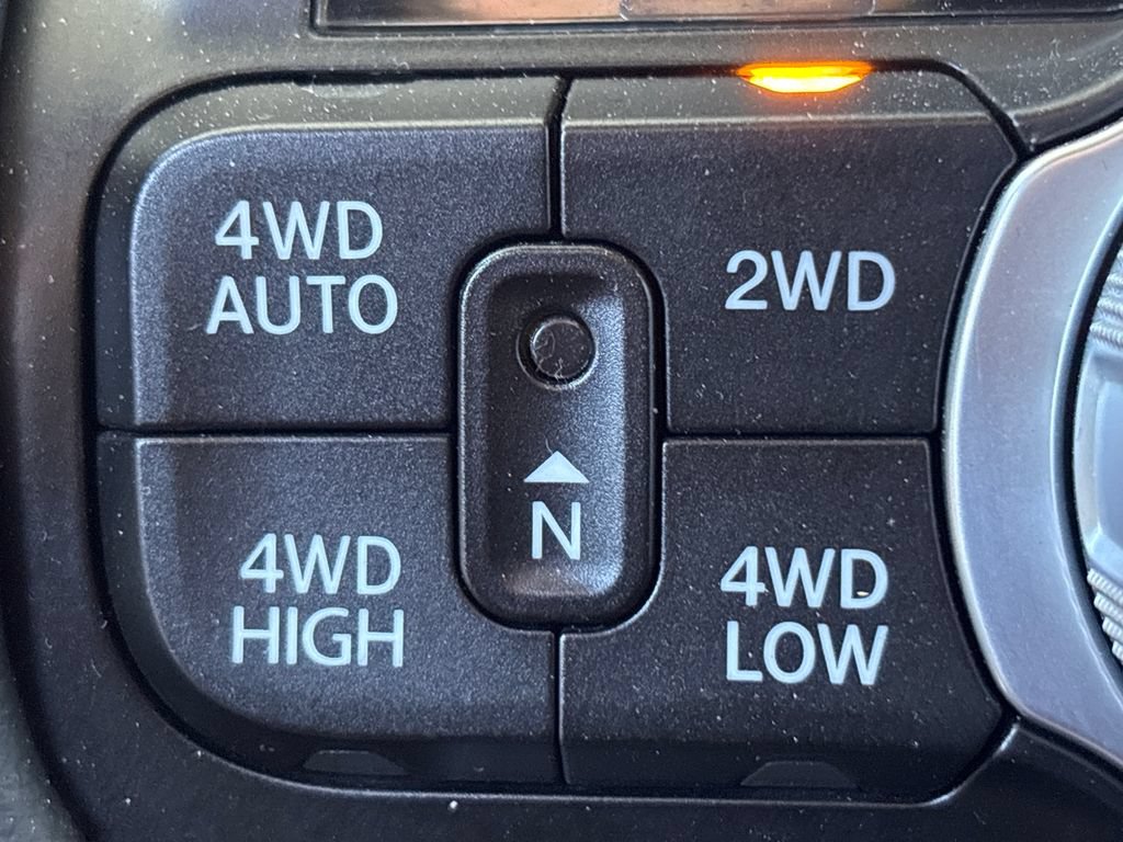 Used 2022 RAM 1500 Limited w/ Trailer Tow Group AWD/4WD image 13