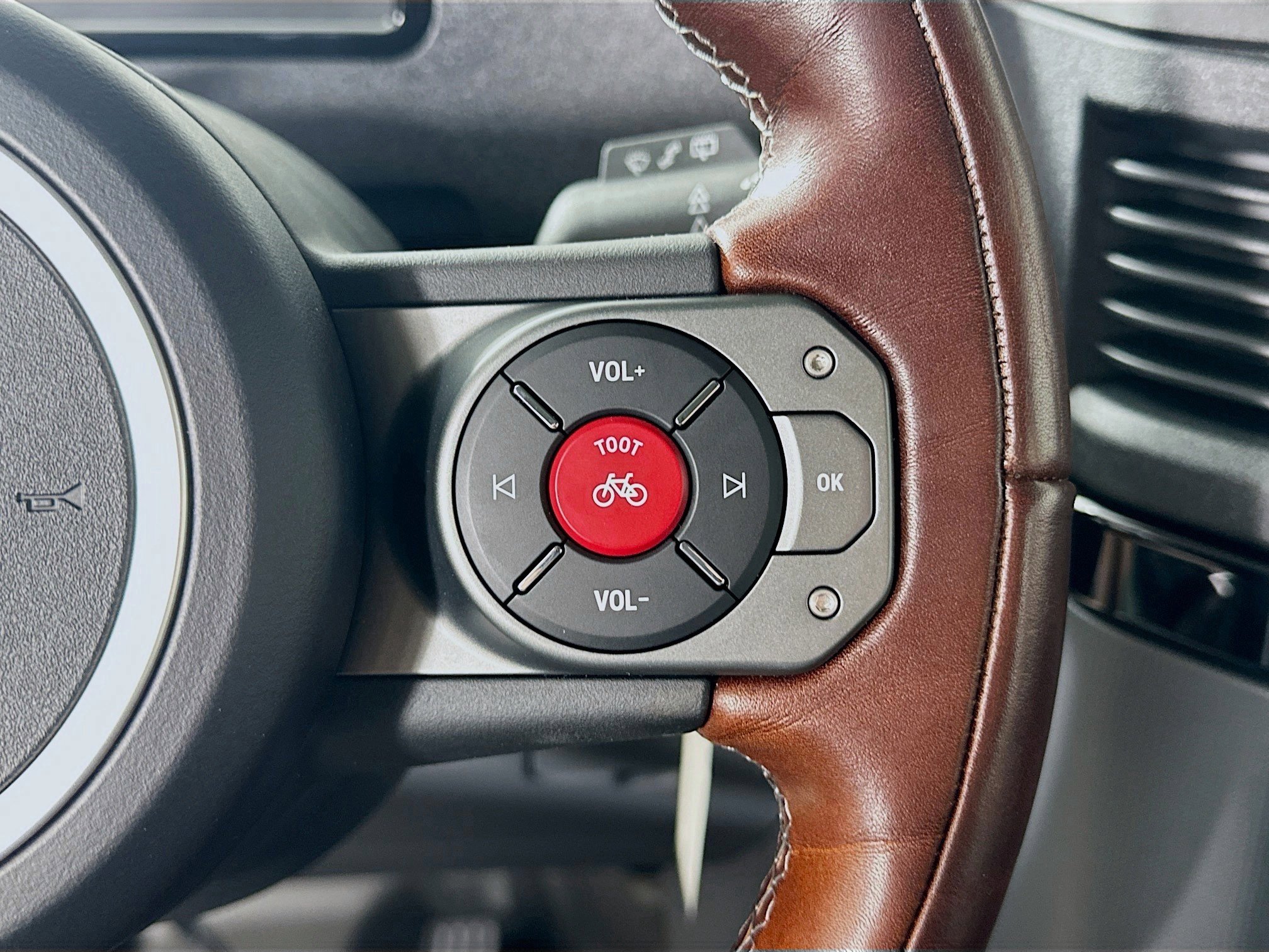 New 2025 INEOS Grenadier Fieldmaster Edition image 20