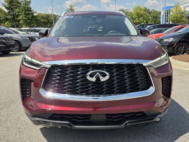 Used 2023 INFINITI QX60 Luxe FWD image 3