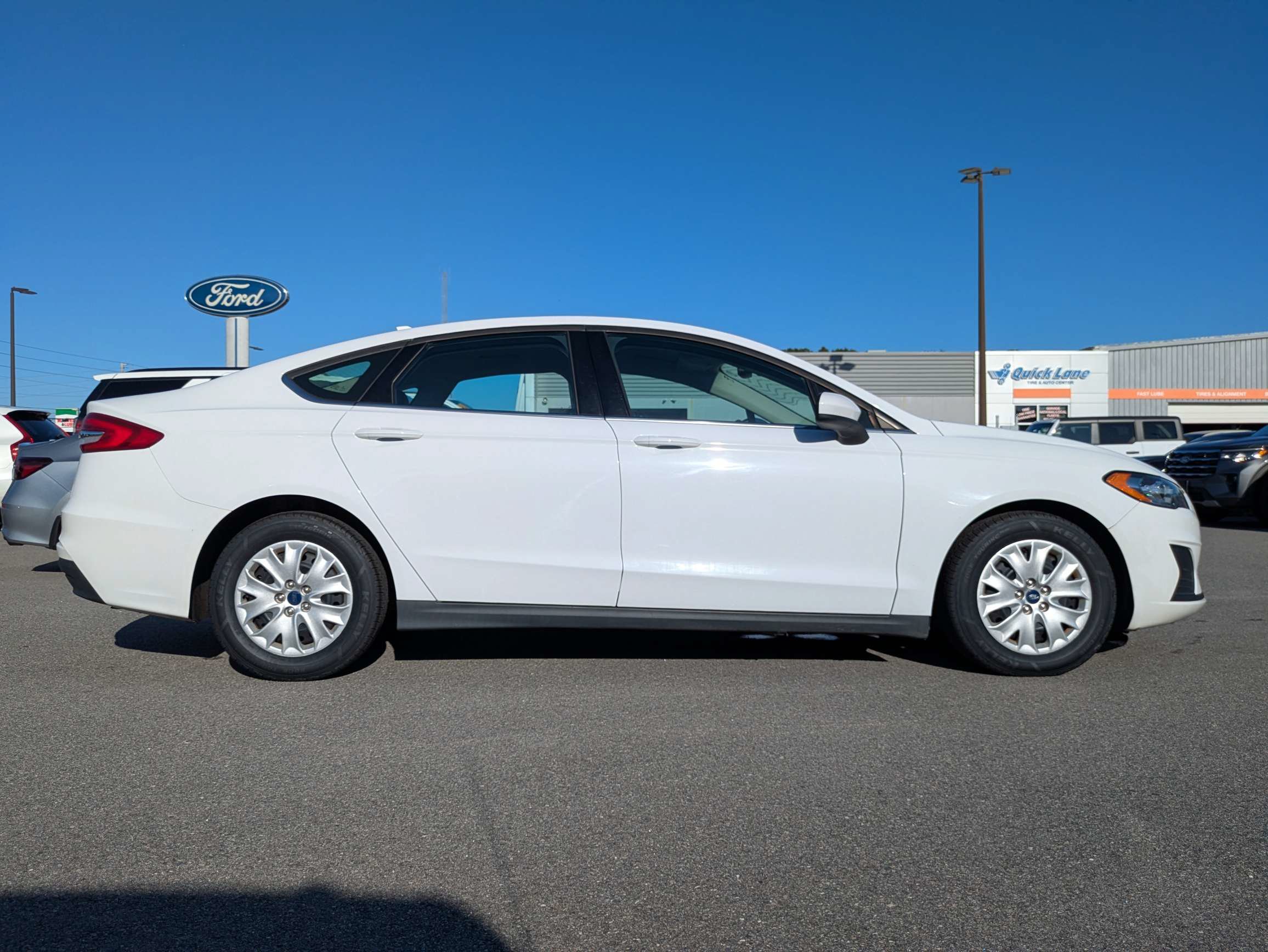 Used 2020 Ford Fusion S FWD image 3