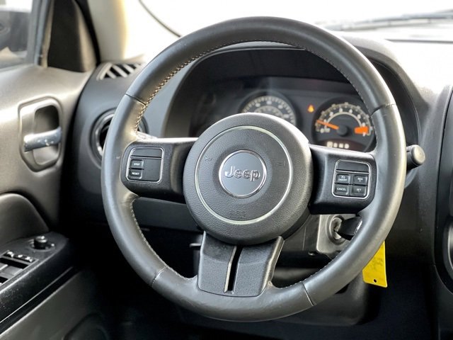 Used 2014 Jeep Patriot Latitude w/ Sun/Sound Group image 32