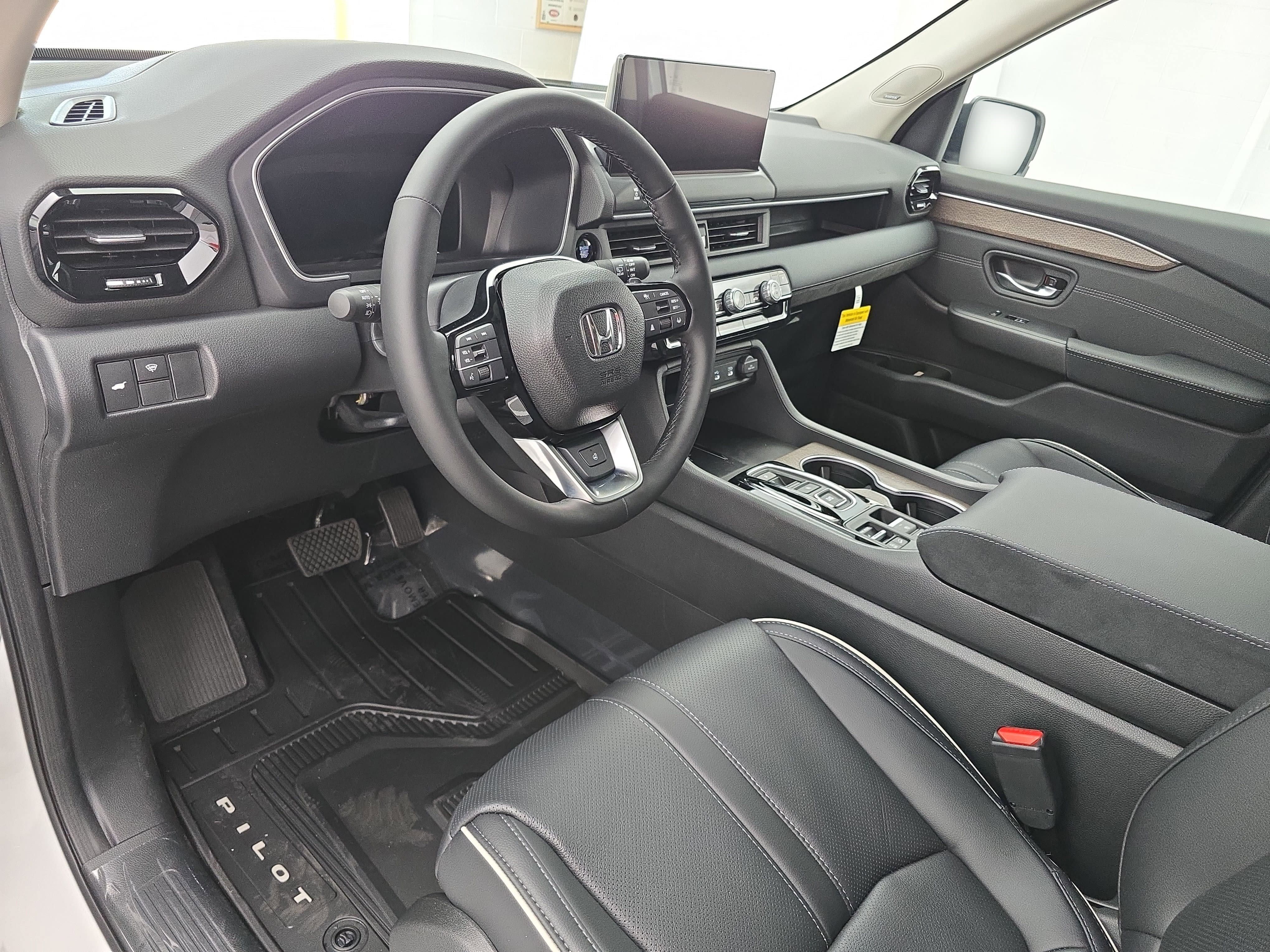 New 2026 Honda Pilot Elite image 17