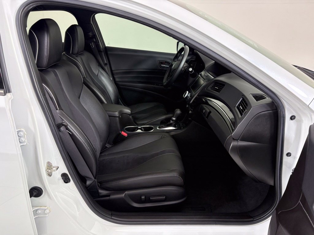 Used 2019 Acura ILX w/ Technology Plus & A-SPEC FWD image 12