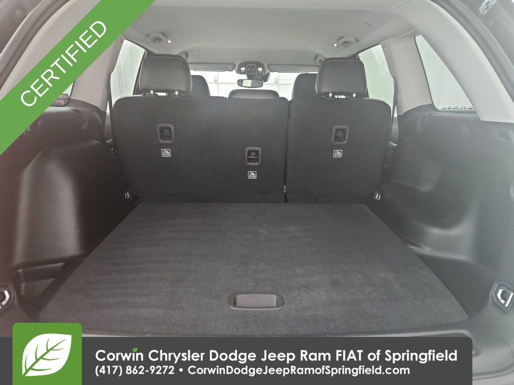 Certified 2023 Jeep Grand Cherokee Limited w/ Black Appearance Package image 32