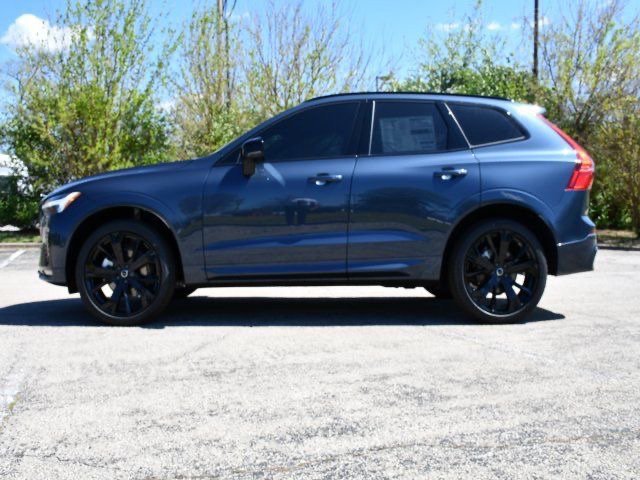 New 2026 Volvo XC60 B5 Ultra w/ Protection Package Premier AWD/4WD image 4