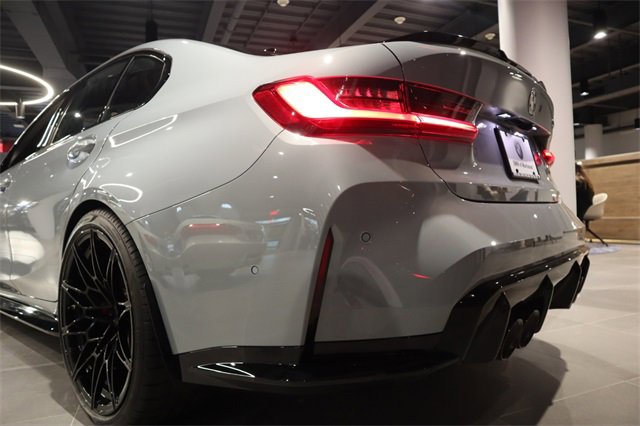 Used 2022 BMW M3 w/ Executive Package image 6