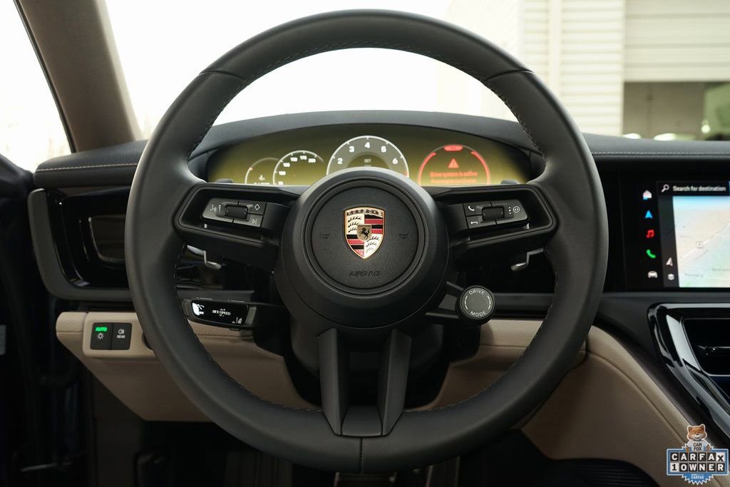 Used 2025 Porsche Panamera 4 image 12