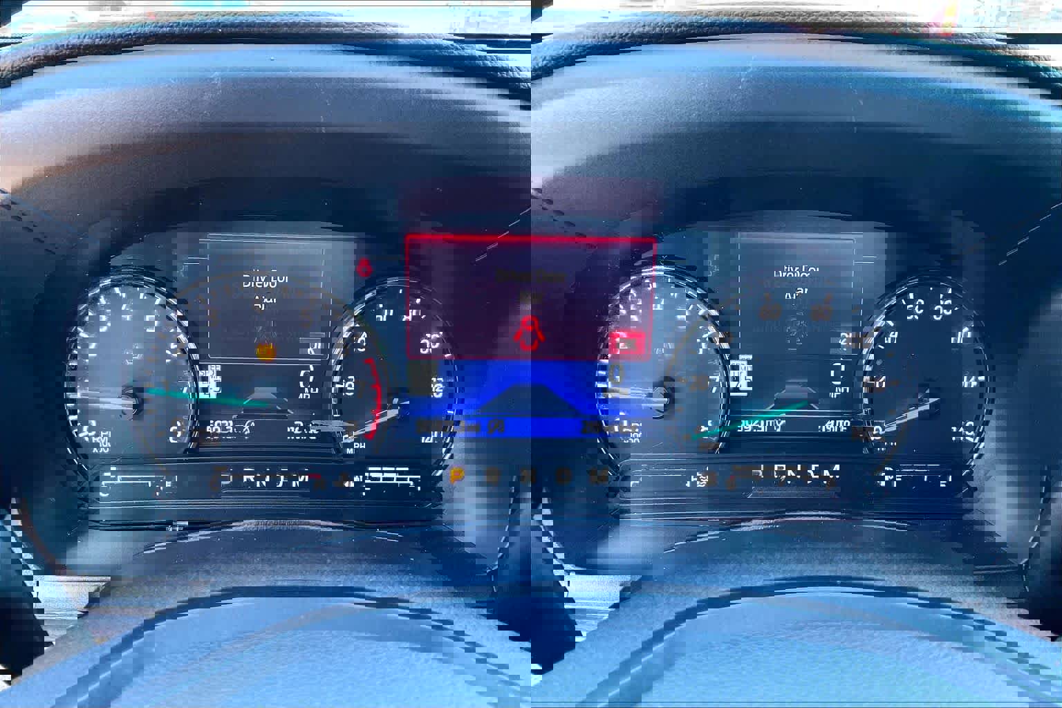 Used 2020 Ford Explorer Limited image 24