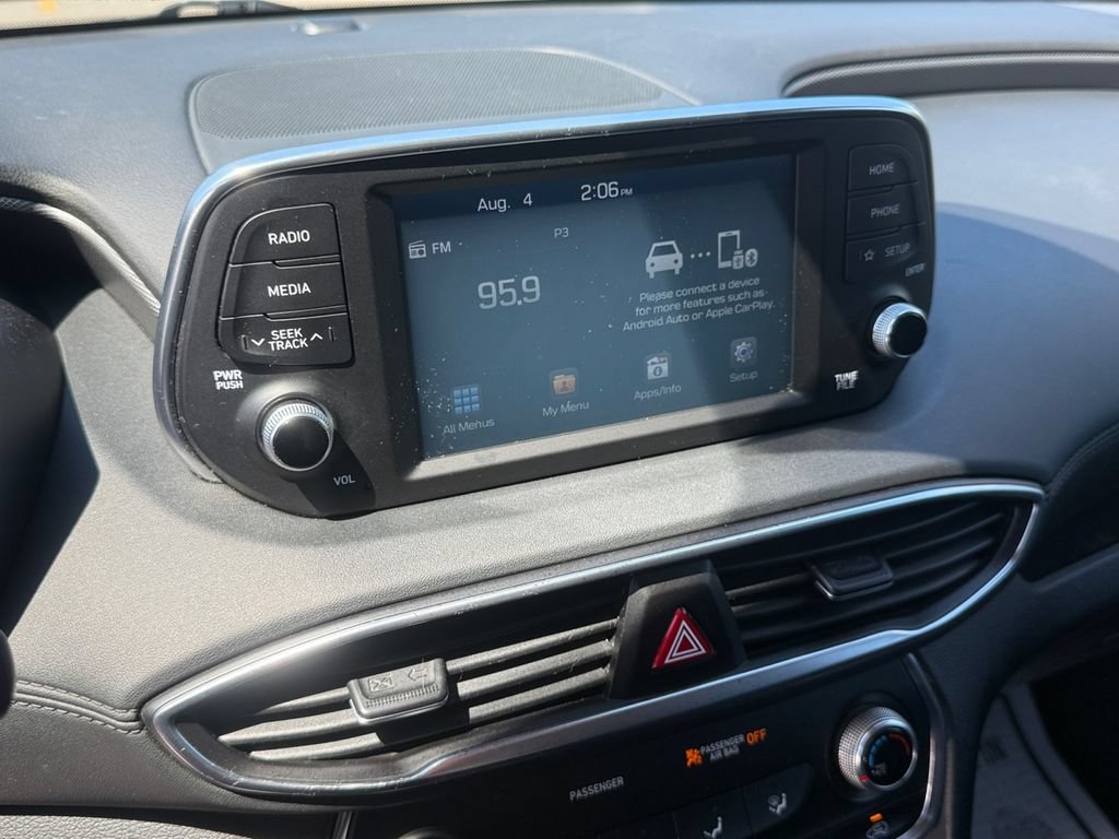 Used 2019 Hyundai Santa Fe SE AWD/4WD image 25