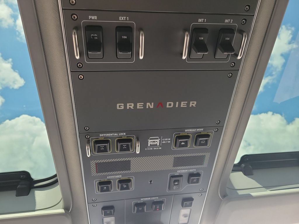 Used 2024 INEOS Grenadier Station Wagon AWD/4WD image 20